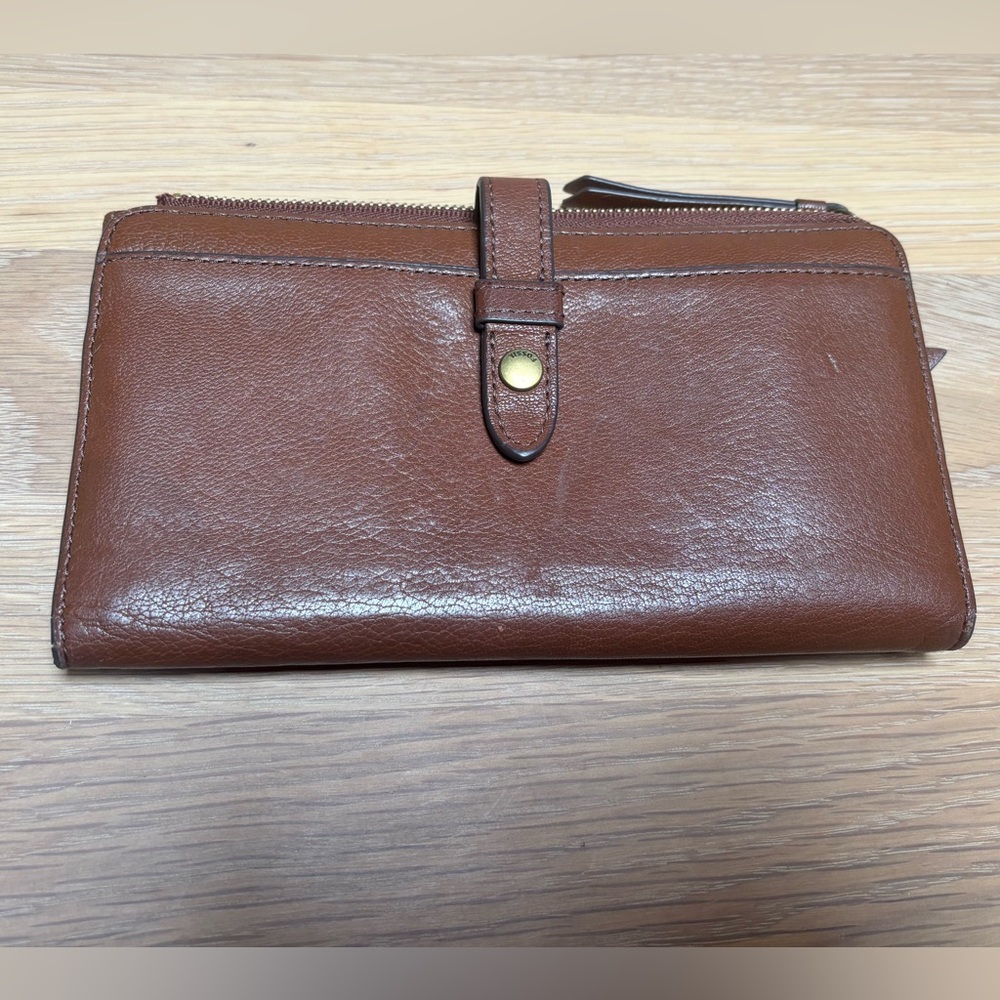 Fossil Brown Leather Snap Clutch Wallet